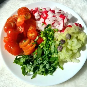 Tuscan Beans in Tomato and Sage