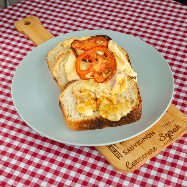 Eggs Connaught