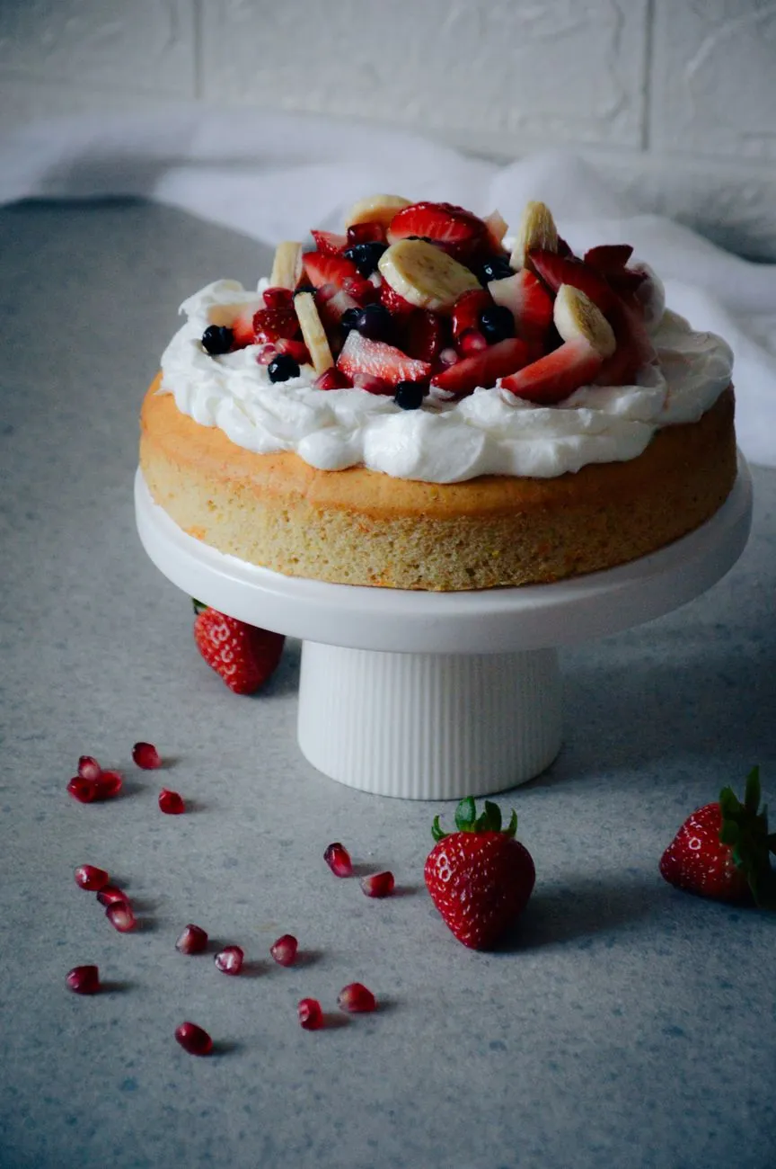 Yeasted Vanilla Sponge Cake